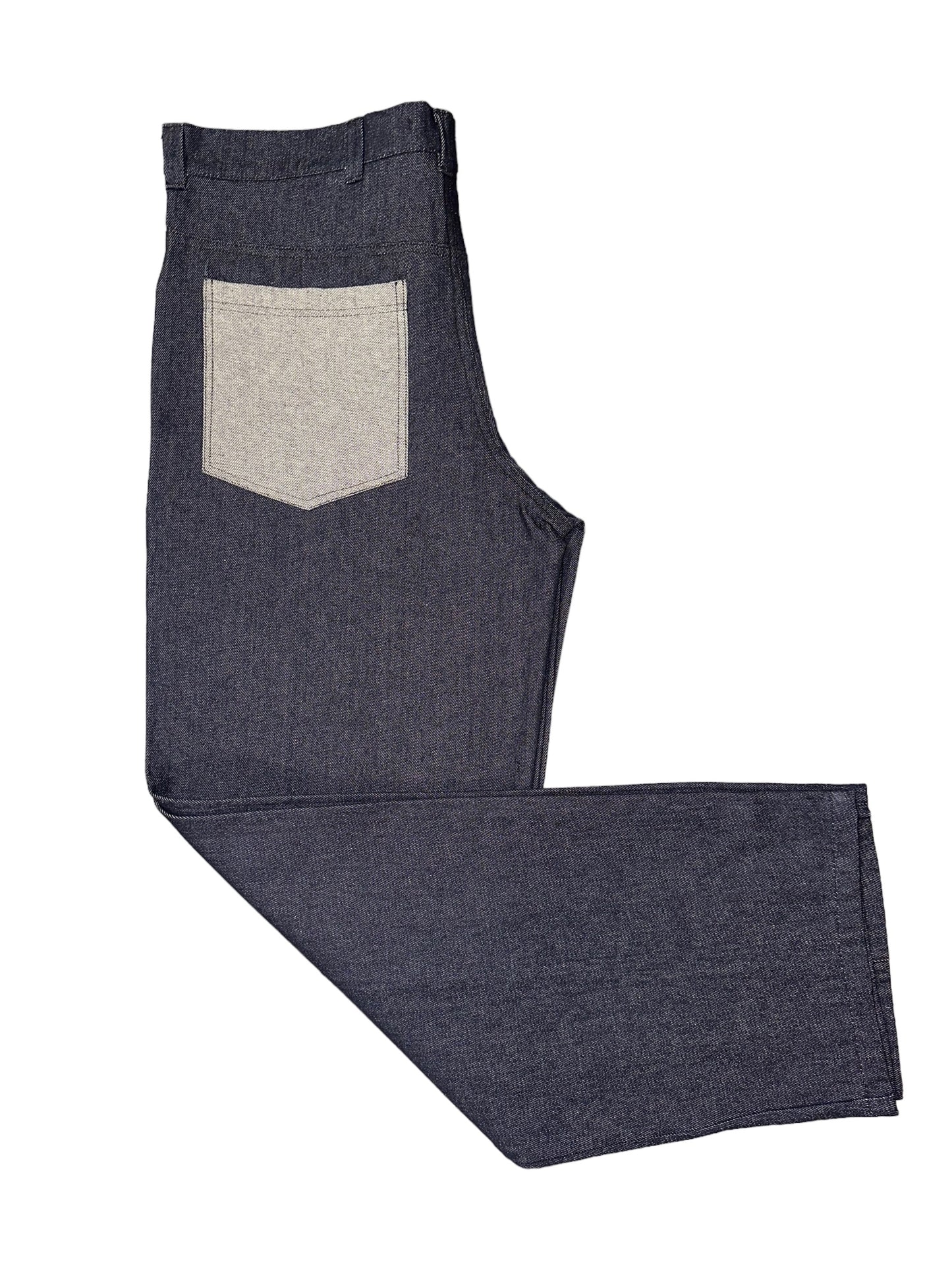 (E) "L'inversé" Jean coupe droite à poche inversé