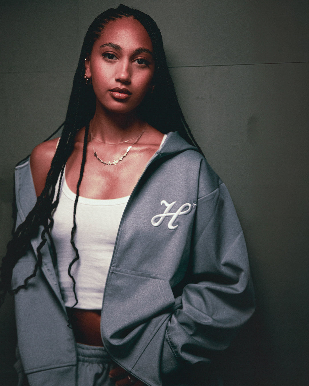 HAUT ESSENTIAL GRIS